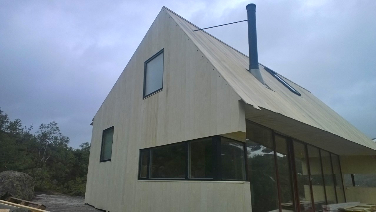 Ousdal%2C%20Snart%20ferdig%20Accoyakledning%202